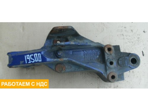 Кронштейн крепления передней рессоры правый