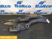 Кронштейн пневморессоры правый